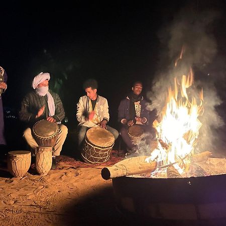 Sahara Tours luxury camp Hotel Merzouga Bagian luar foto